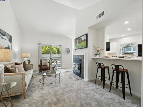unit-f-7635 Canyon Meadow Cir, Pleasanton, CA, 94588-4720 | Card Image