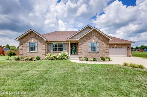108 Maggie Ln, Bardstown, KY, 40004-7938 | Card Image