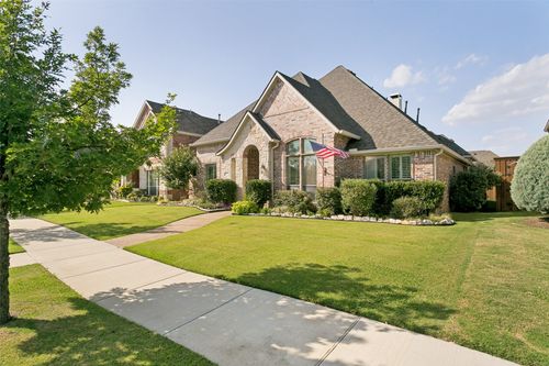 2429 Lady Of The Lake Blvd, Lewisville, TX, 75056-5594 | Card Image