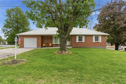 203 Clark St, Richmond, MO, 64085-1980 | Card Image