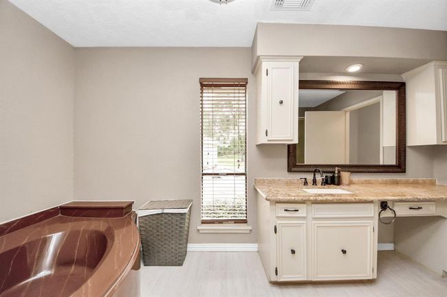 2514 Loganberry Circle, House other with 3 bedrooms, 2 bathrooms and 3 parking in Seabrook TX | Image 25