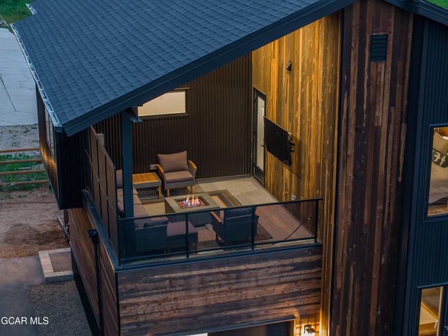 Twilight Exterior | Image 46