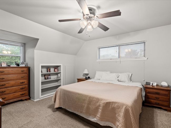 536 Nathan St, House other with 4 bedrooms, 2 bathrooms and null parking in Burleson TX | Image 10