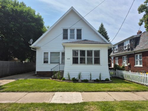 1526 Lasalle St, RACINE, WI, 53402-4851 | Card Image
