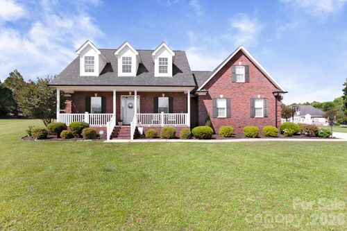 2318 Cardinal Ridge Dr, Wingate, NC, 28174-6779 | Card Image