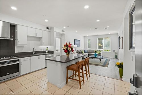 1218 Nolita, Irvine, CA, 92612-6576 | Card Image