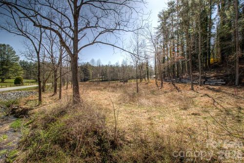 9999 Kanuga Lake Rd, Hendersonville, NC, 28739 | Card Image