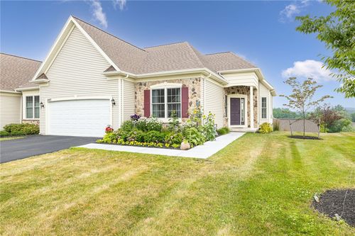1085 Chapelhill Dr, Victor, NY, 14564-1531 | Card Image