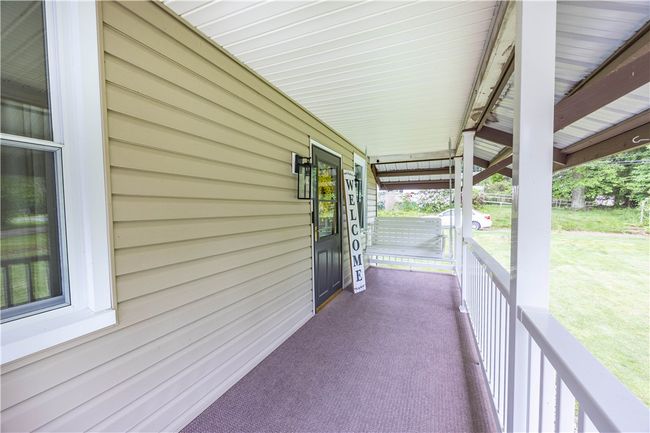 1248 Hyde Park Rd, House other with 3 bedrooms, 2 bathrooms and 4 parking in Allegheny Twp - WML PA | Image 4