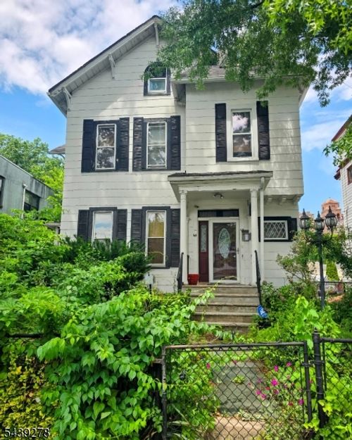 65 Lincoln St, East Orange, NJ, 07017-2304 | Card Image