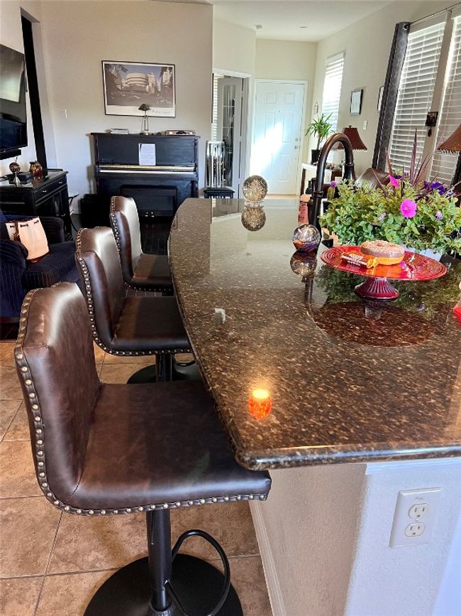 10016 Wading Pool Path, House other with 3 bedrooms, 2 bathrooms and 2 parking in Austin TX | Image 5