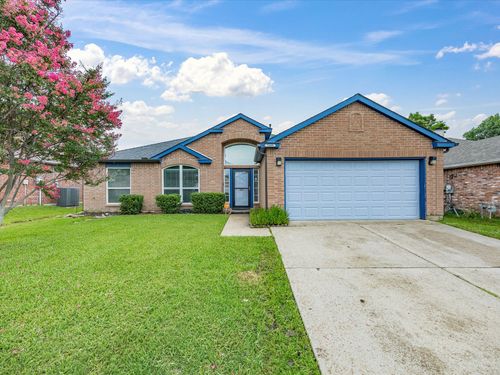 7609 Albany Ln, Arlington, TX, 76002-4141 | Card Image