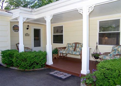 50 Ranch Dr, Shirley, NY, 11967-3524 | Card Image