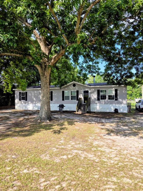 2328 Simms Reach Rd, Kingstree, SC, 29556-4902 | Card Image