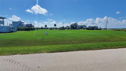 1027 Rollover 1, Gilchrist, TX, 77617 | Card Image