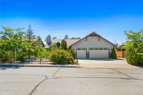 273 Pine Ln, Big Bear City, CA, 92314-8834 | Card Image