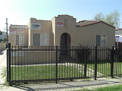 624 E 80th, Los Angeles, CA, 90001 | Card Image