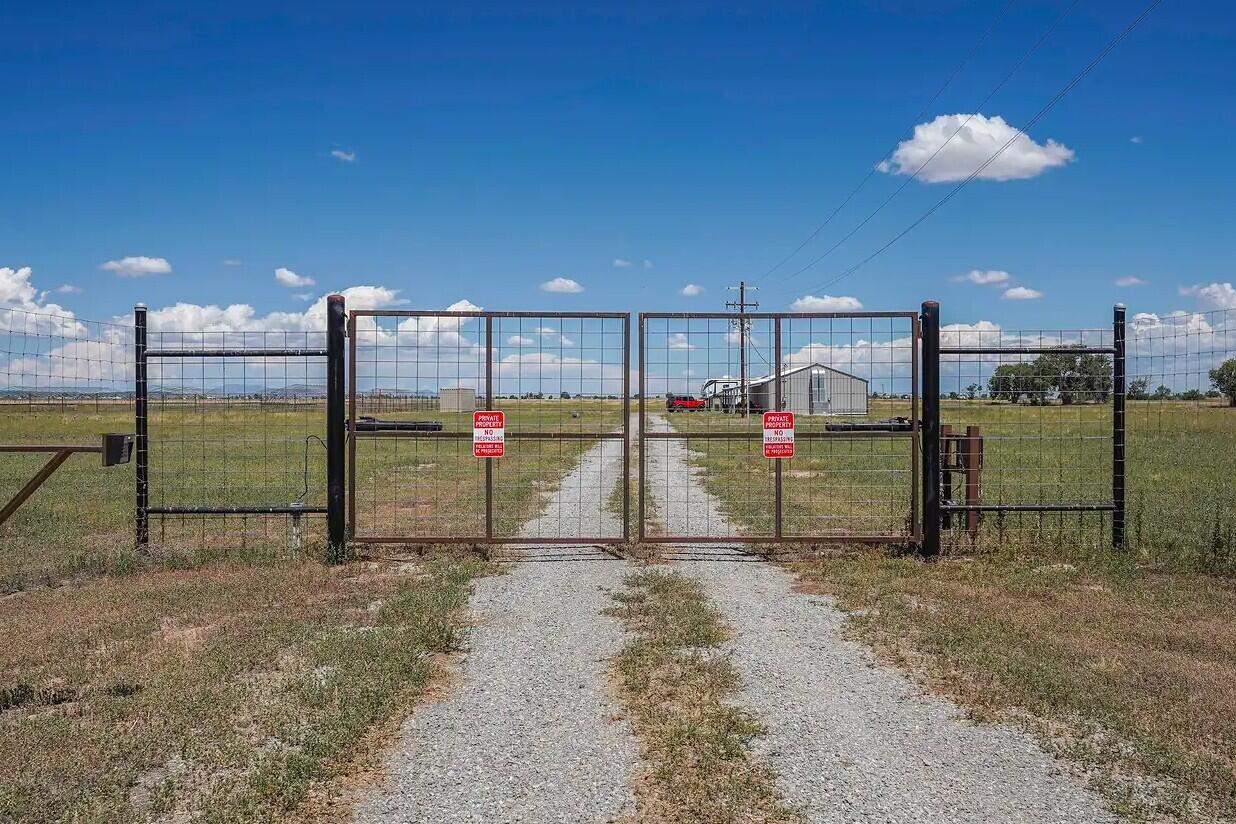 Commercial Sale in Estancia 4
