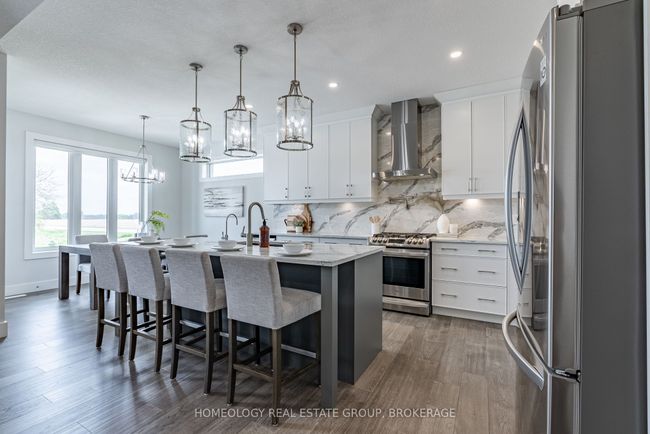 6572 Calvert Dr, House other with 5 bedrooms, 3 bathrooms and 4 parking in Strathroy ON | Image 8