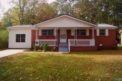 1544 Hooks Lake Road, House other with 4 bedrooms, 1 bathrooms and null parking in Gadsden AL | Image 1