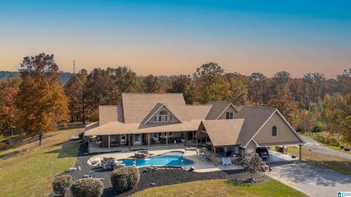 635 Buck Dr, Ohatchee, AL, 36271-6504 | Card Image