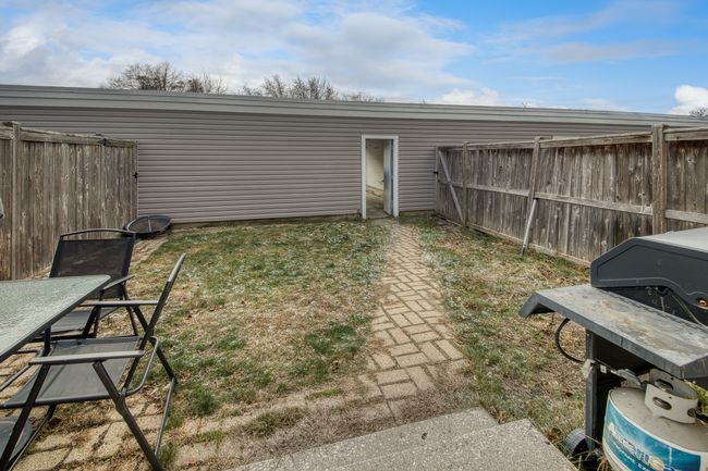 5118 Carol Ln, Townhouse with 3 bedrooms, 3 bathrooms and 2 parking in Gurnee IL | Image 18