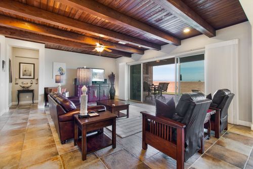 4719 Las Plazuelas, Santa Fe, NM, 87507-0854 | Card Image