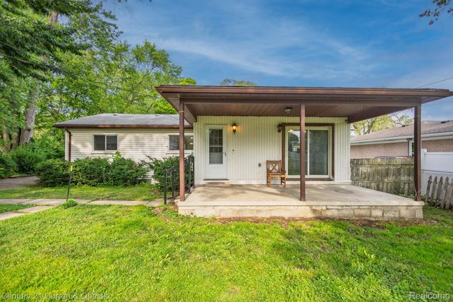 16-web-or-mls-10756 Oak St Exterior (5 of 11).jpg | Image 16
