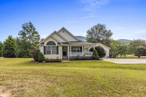 103 Ivey Hayes Rd, Pickens, SC, 29671-9777 | Card Image