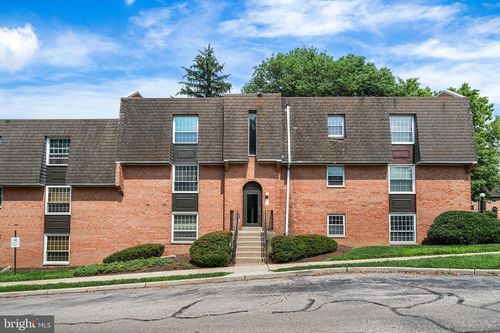 unit-401d-4000 Gypsy Ln, PHILADELPHIA, PA, 19129-5426 | Card Image