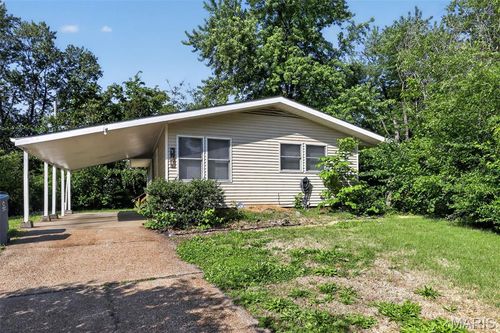 514 Wishaw Ct, Saint Louis, MO, 63137-3765 | Card Image