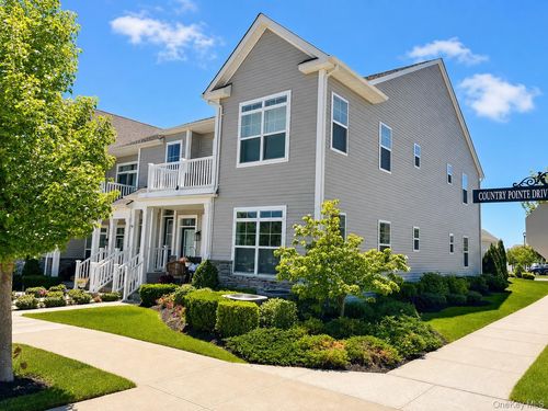 278 Silver Timber Dr, Yaphank, NY, 11980-2069 | Card Image