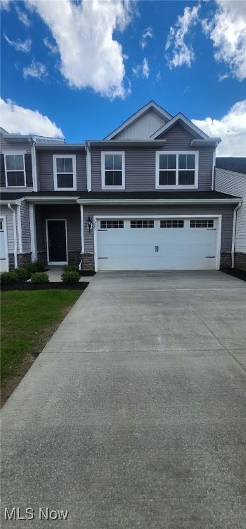 1205 Elowen Way, Uniontown, OH, 44685 | Card Image