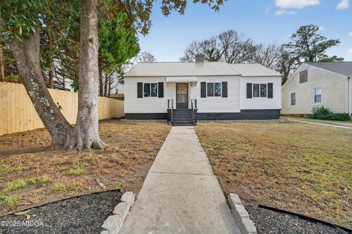 124 Carolina Ave, Macon, GA, 31204-2810 | Card Image