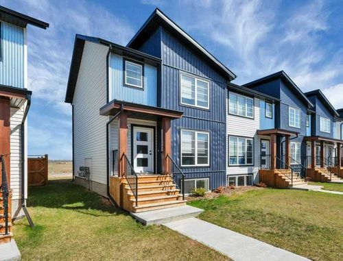58 Lake St, Red Deer County, AB, T4E3C9 | Card Image