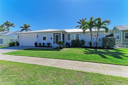 621 Trabue Ave, PUNTA GORDA, FL, 33950-5413 | Card Image