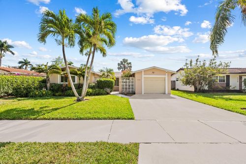 1316 Arthur St, Hollywood, FL, 33019-3120 | Card Image