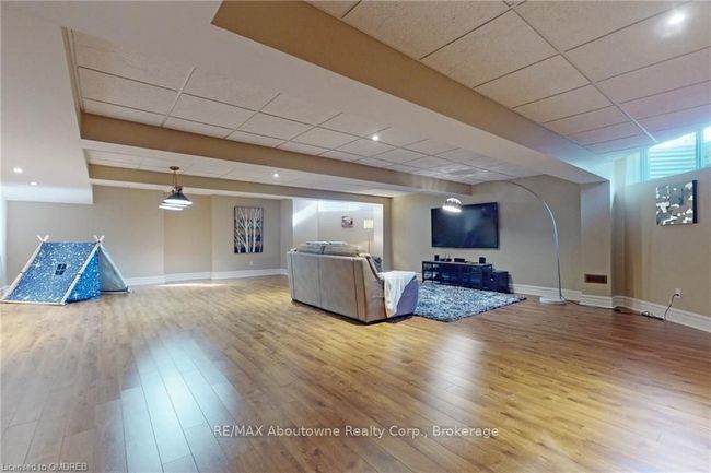 2094 Elmhurst Ave, House other with 5 bedrooms, 8 bathrooms and 10 parking in Oakville ON | Image 39