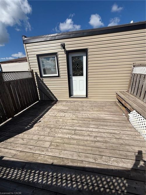 2-72 Hartzel Rd, Saint Catharines, ON, L2P1M8 | Card Image