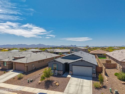 2269 W Azure Creek Loop, Oro Valley, AZ, 85742-7924 | Card Image