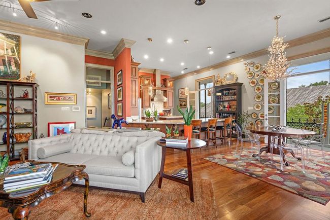 Open Sun filled floor plan concept, perfect for everyday living & special occasions. | Image 5