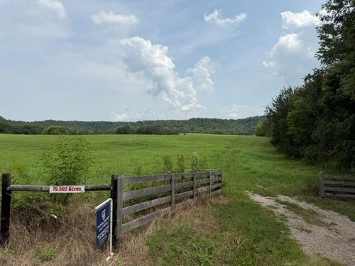 Tract 8 L And N Turnpike Road, Horse Cave, KY, 42749 | Card Image