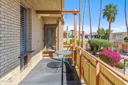 6928 E 3rd St, Scottsdale, AZ, 85251-5501 | Card Image
