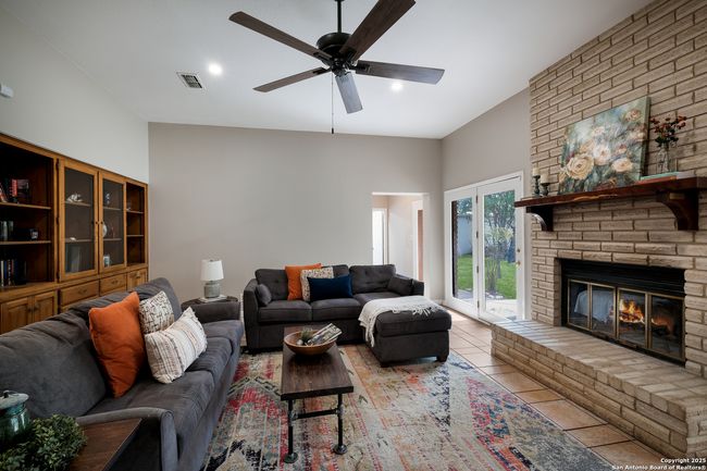 251 Fawn Ln, House other with 3 bedrooms, 2 bathrooms and null parking in Spring Branch TX | Image 10
