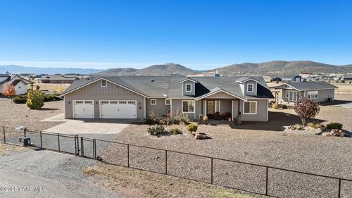 9820 N Echo Ridge Cir, Prescott Valley, AZ, 86315-0104 | Card Image