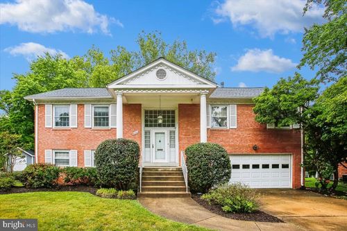 6220 Hardy Dr, MCLEAN, VA, 22101-3117 | Card Image