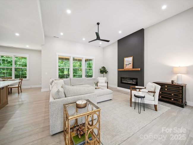 2108 Lakeview Cir, House other with 4 bedrooms, 4 bathrooms and null parking in Matthews NC | Image 5