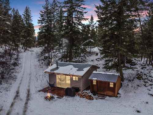 458 Borderview Dr, Eureka, MT, 59917-9118 | Card Image