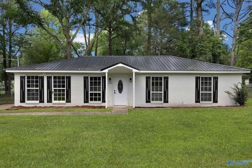 2514 Crockett Cir, Guntersville, AL, 35976-7535 | Card Image