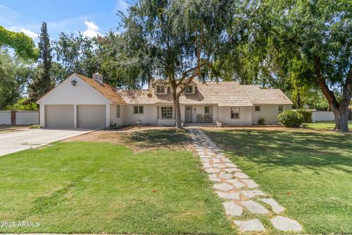 1747 E Fairfield St, Mesa, AZ, 85203-5109 | Card Image